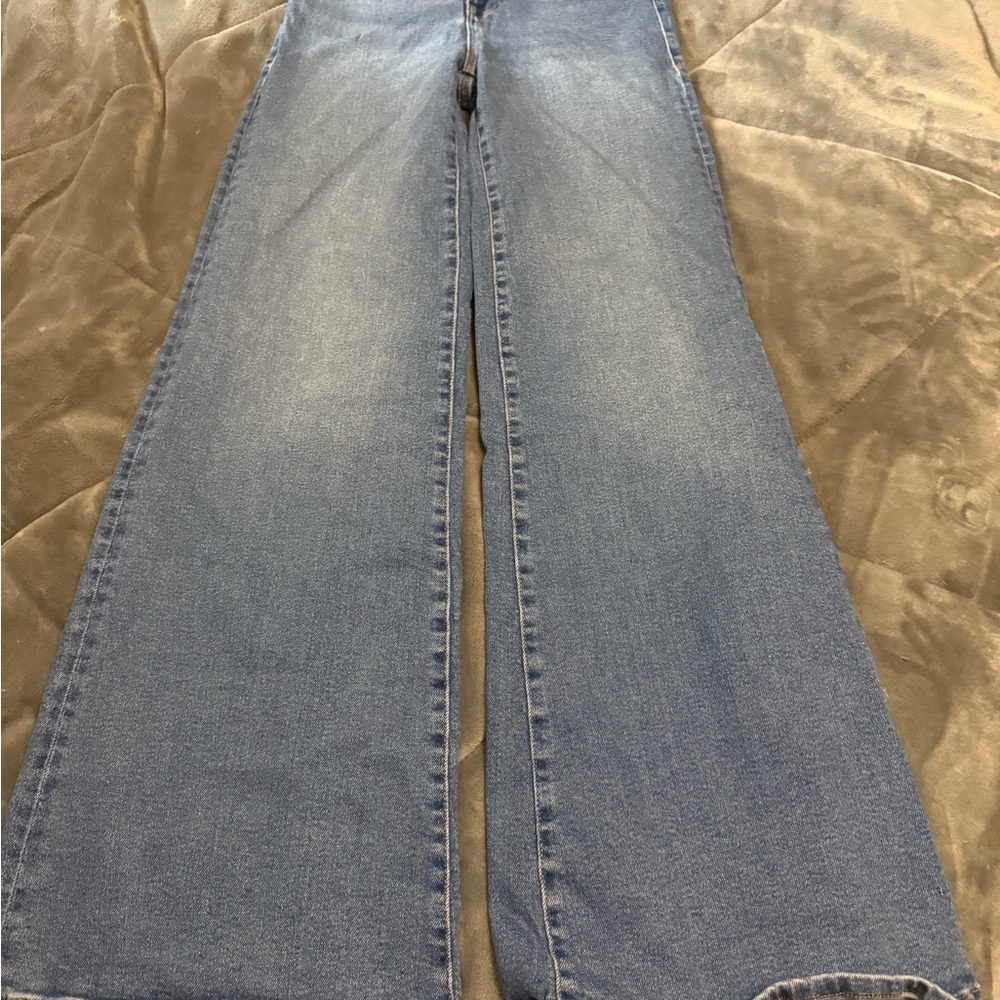 Good American Light Blue Flare Jeans